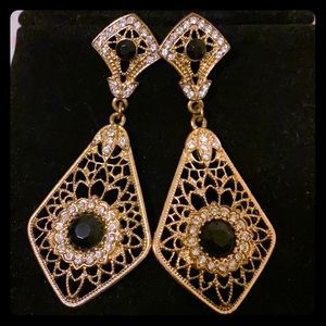 Beautiful black/gold dangle earrings